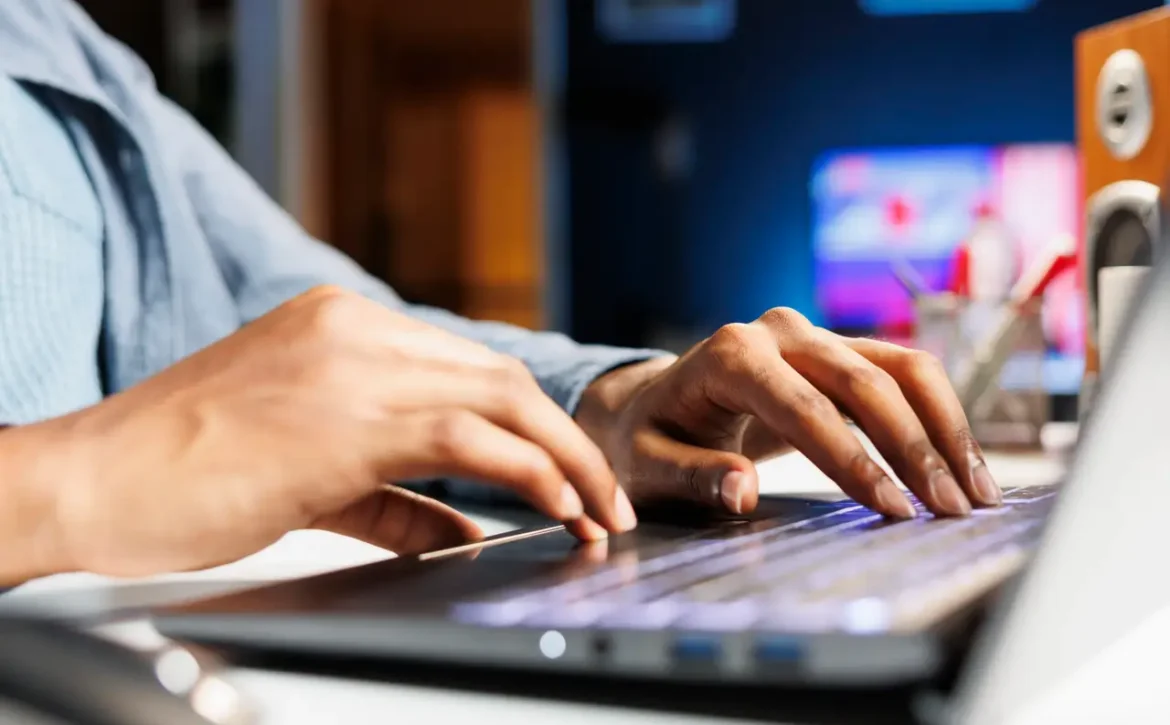 Remote tasks for company worker focusing on monthly earnings